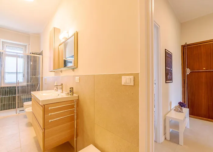 Guesthost - Santa Rita Functional Flat With Balcony Lejlighed Torino